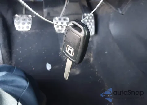 2018 Honda Civic Sport z USA, uszkodzony, nr VIN SHHFK7G42JU231666